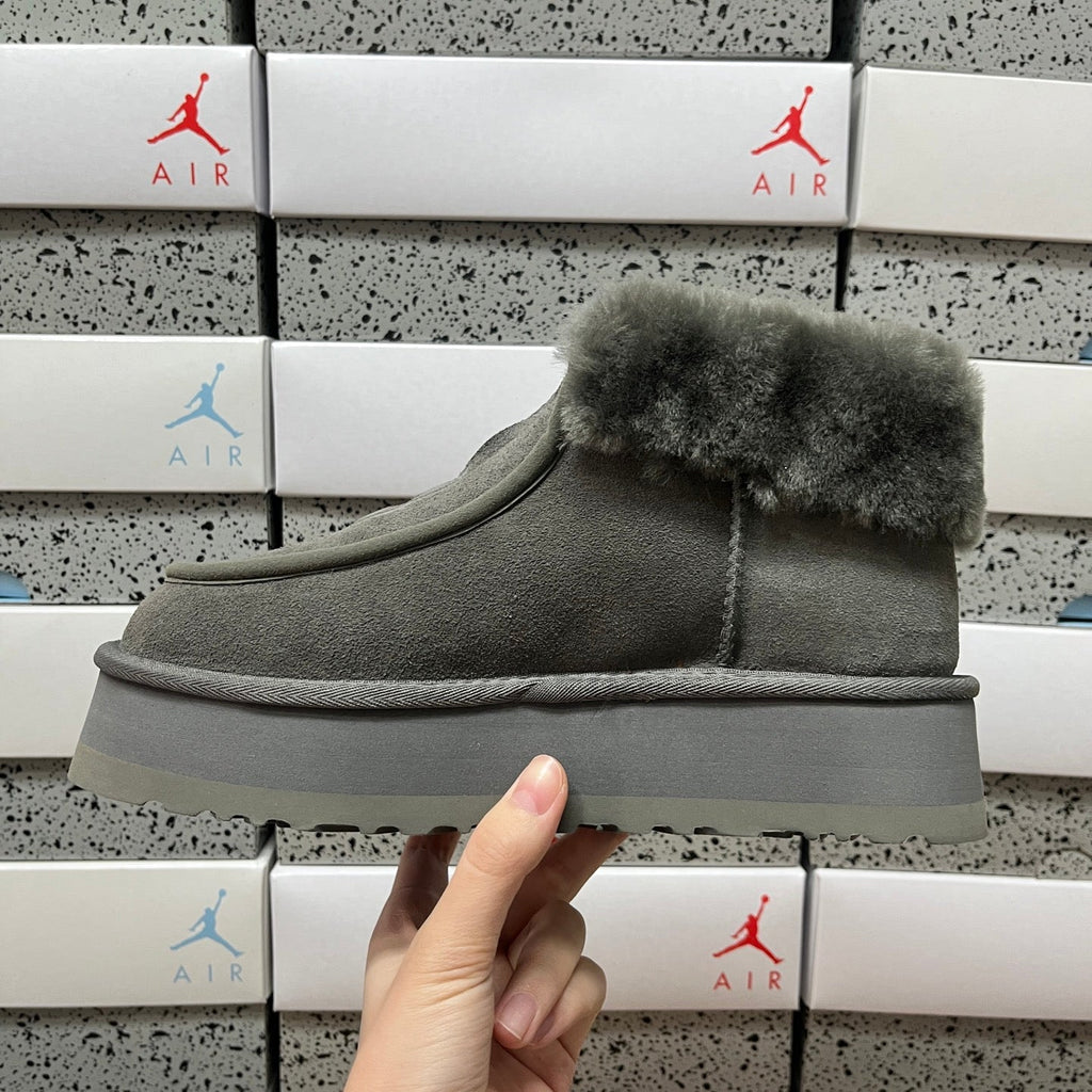 UGG Tazz Platform Women's Slip-On Boot – Suede Moc-Toe Boot with Tonal Shearling Cuff, Shearling Lining & Chunky SugrSole Platform in Charcoal